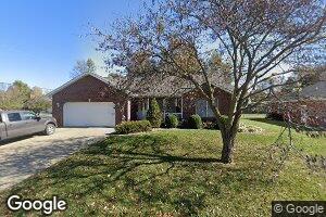 906 Rose Ln, Germantown, IL 62245