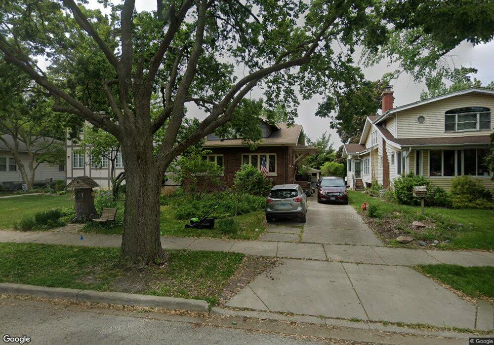 750 Arlington Ave, Des Plaines, IL 60016 - photo 1