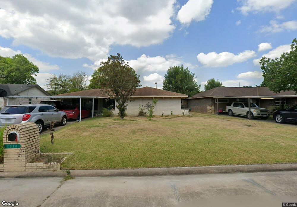 6314 Tall Willow Dr, Houston, TX 77088 - photo 1