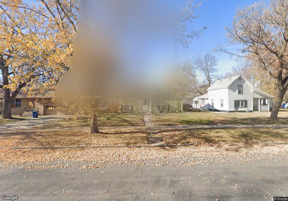 1021 Broadway Ave S, Sauk Rapids, MN 56379 - photo 1