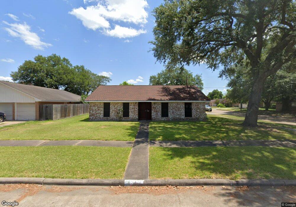 11711 Kirkway Dr, Houston, TX 77089 - photo 1