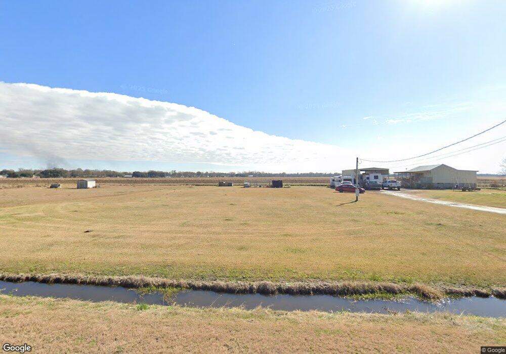 2409 Claude Leblanc Rd, New Iberia, LA 70560 - photo 1