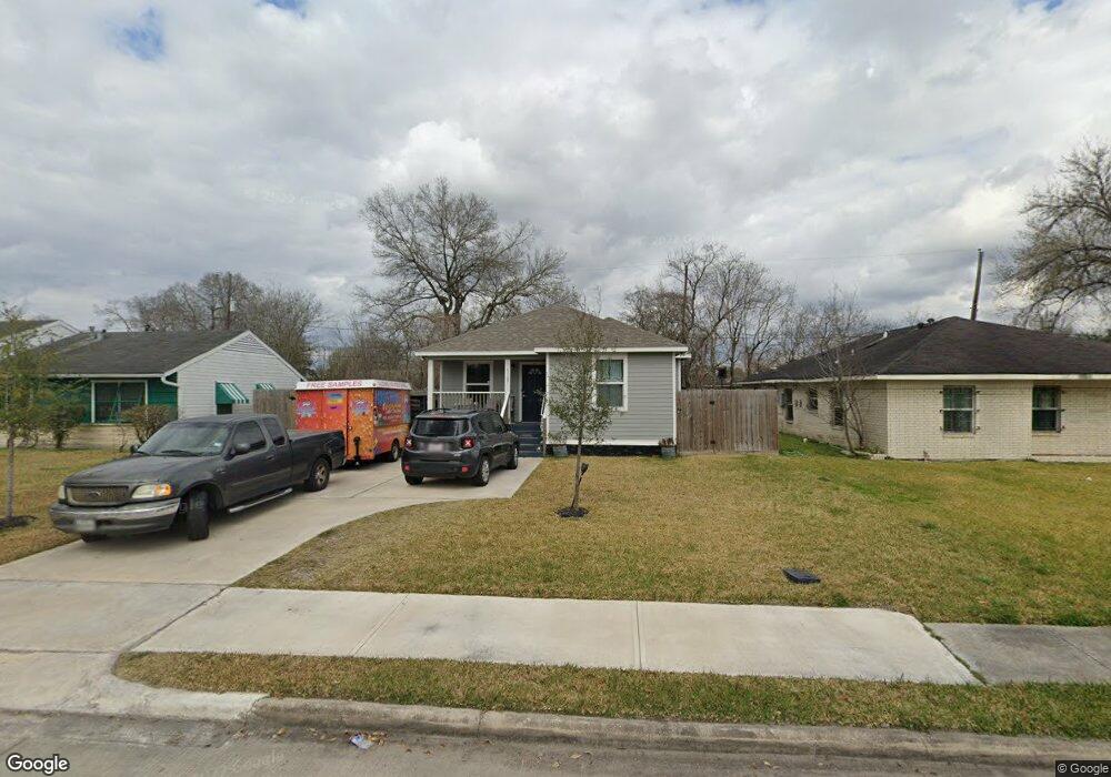 5127 Dewberry St, Houston, TX 77021 - photo 1