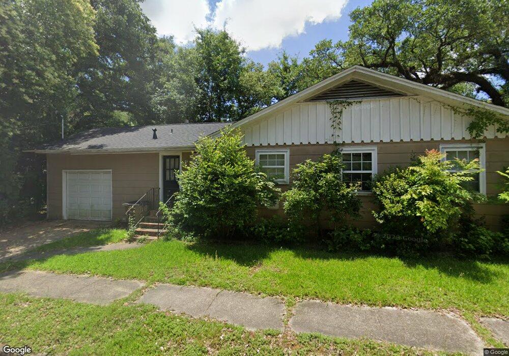 101 Crenshaw St, Mobile, AL 36606 - photo 1