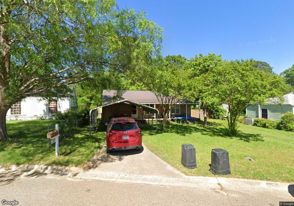 837 Manila Dr, Wake Village, TX 75501 - photo 1