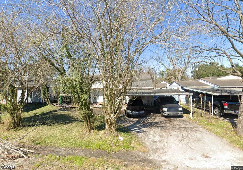 7521 Bradford St, Houston, TX 77087 - photo 1