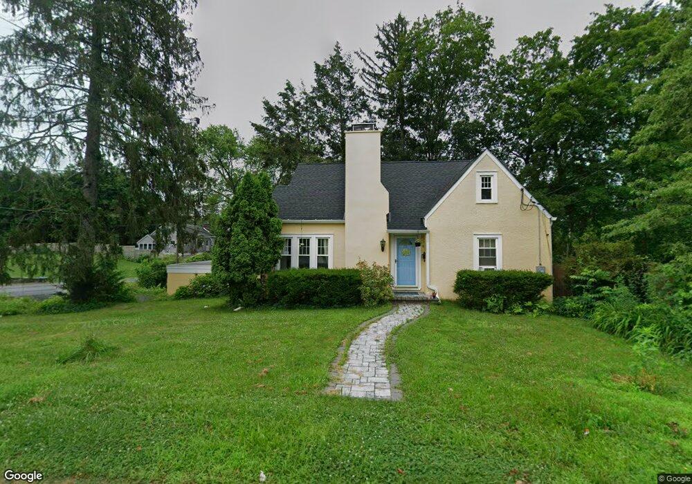 20 Overocker Rd, Poughkeepsie, NY 12603 - photo 1