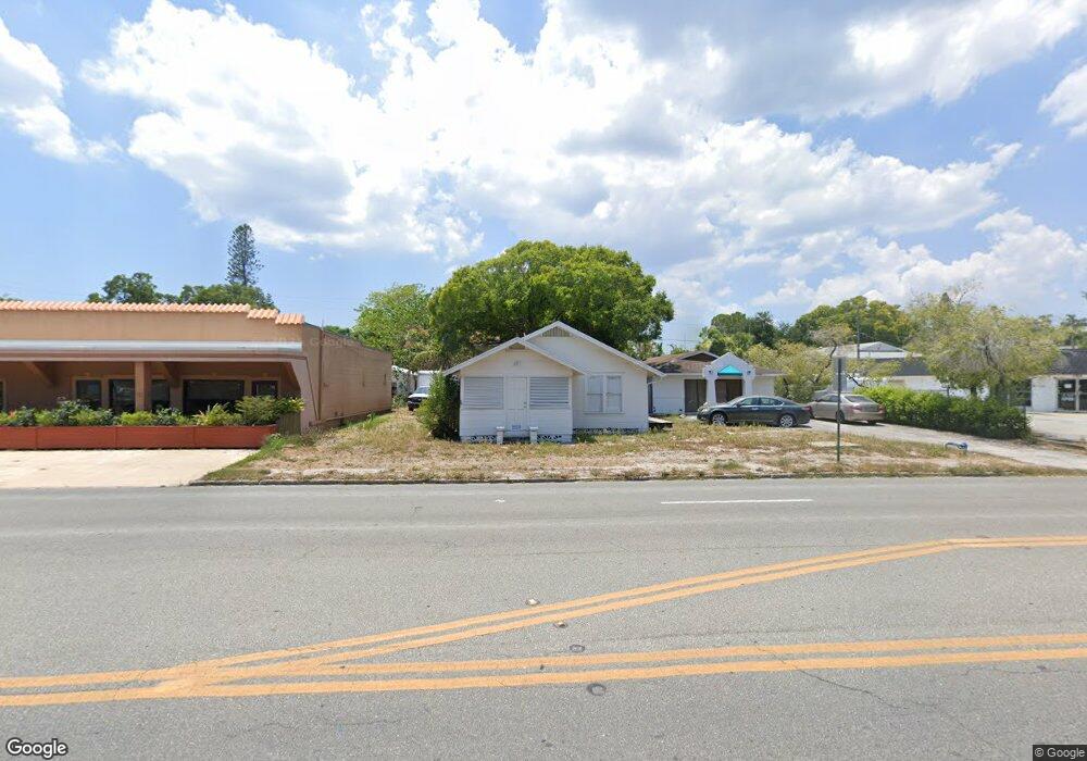 720 16th St N, Saint Petersburg, FL 33705 - photo 1