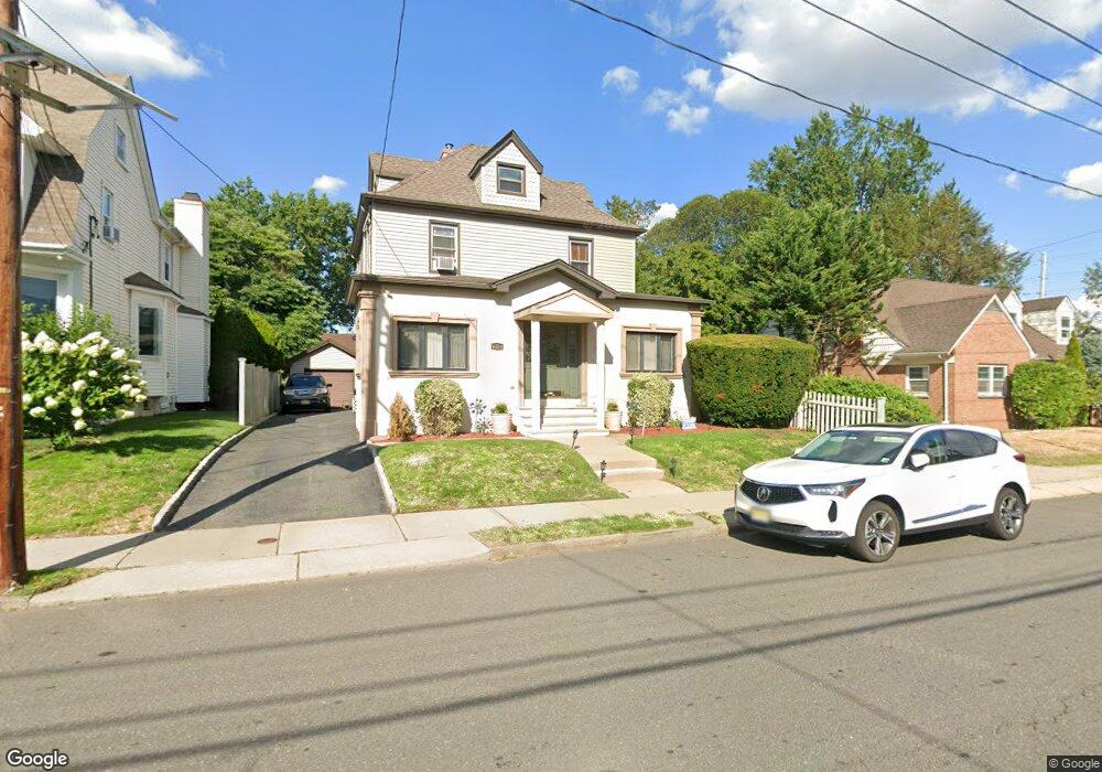 325 Franklin Ave, Hasbrouck Heights, NJ 07604 - photo 1