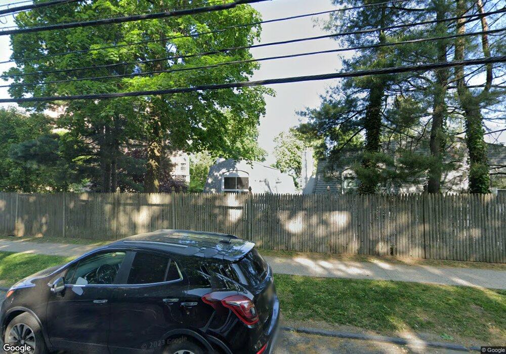 4 Chestnut Ct, Dobbs Ferry, NY 10522 - photo 1