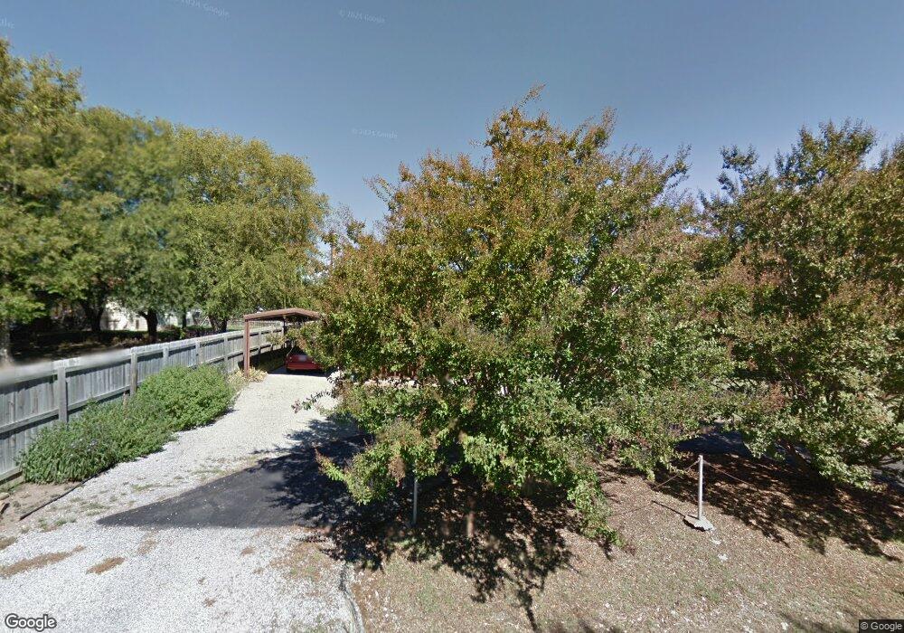 239 Maple Dr, Pottsboro, TX 75076 - photo 1