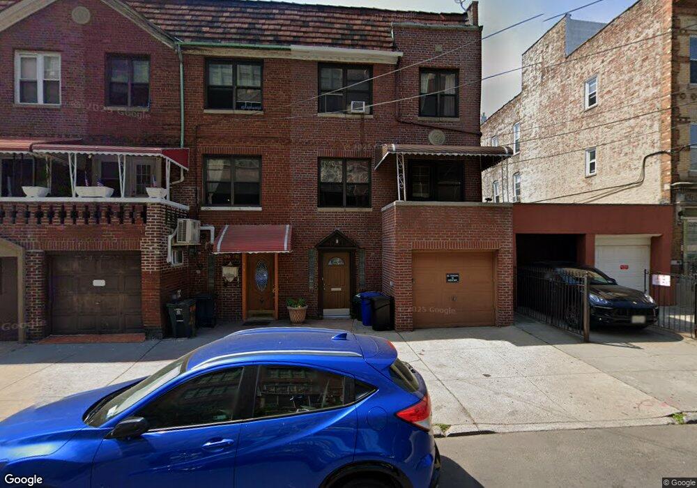 3046 42nd St, Astoria, NY 11103 - photo 1