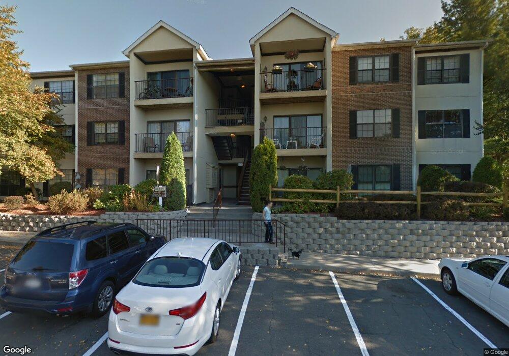 42 Edinburgh Dr, Peekskill, NY 10566 - photo 1