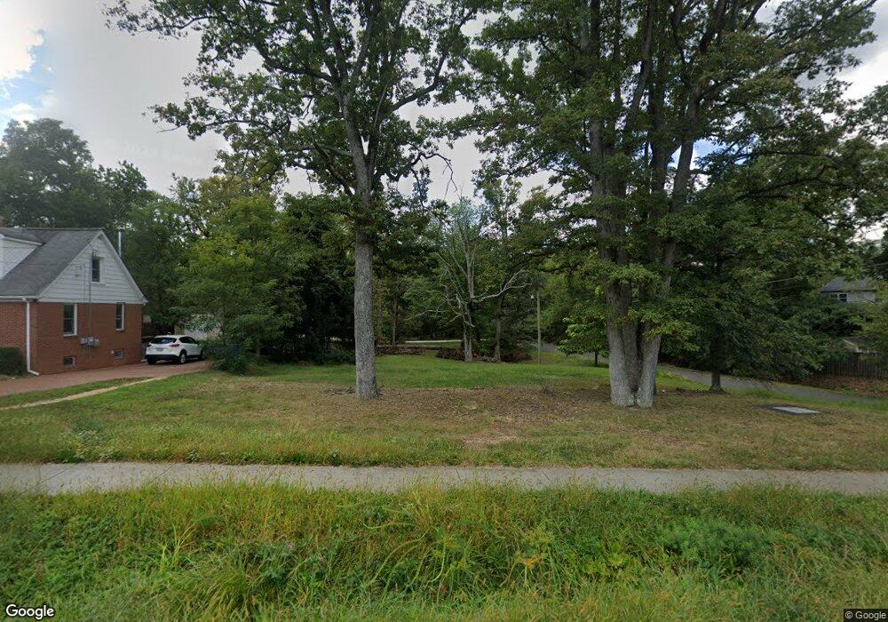 7915 Oak St, Dunn Loring, VA 22027 - photo 1