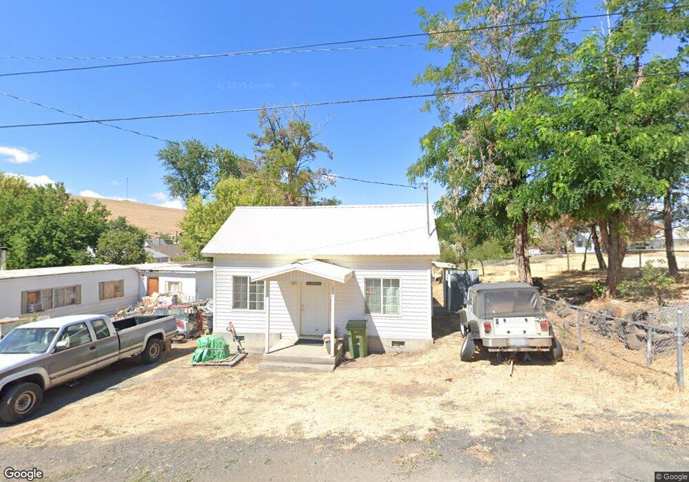 675 Elder St, Heppner, OR 97836 - photo 1