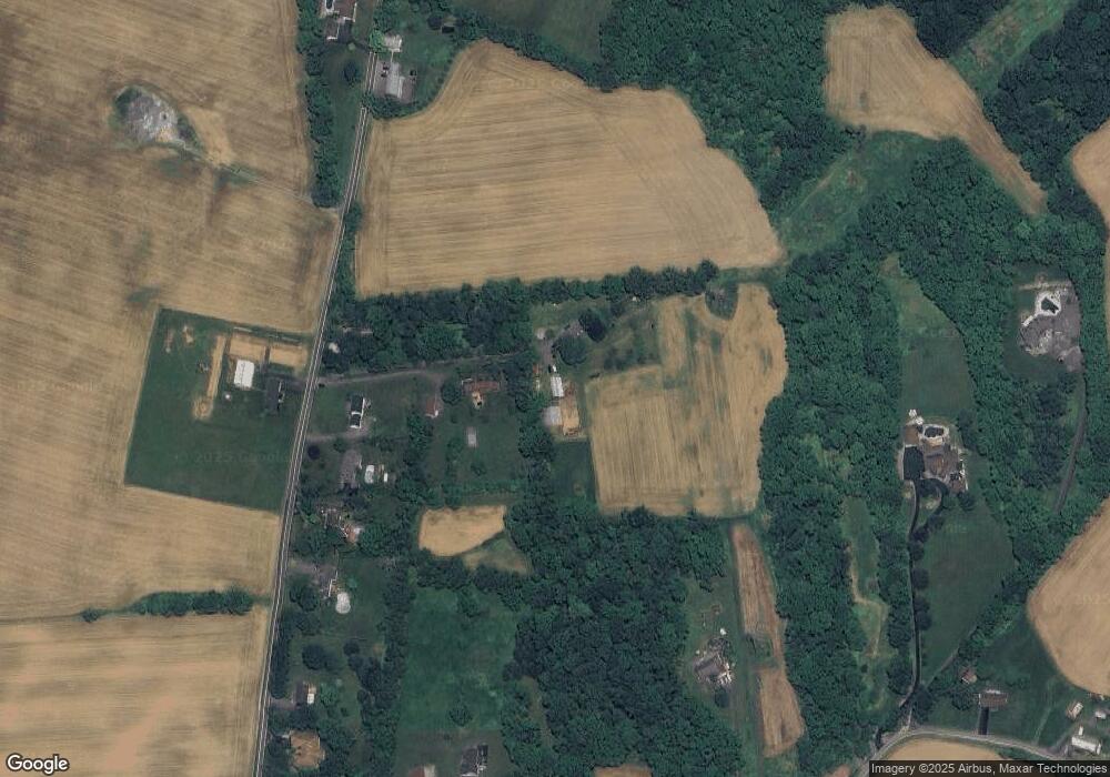 4413 Richmond Rd, Easton, PA 18040 - photo 1