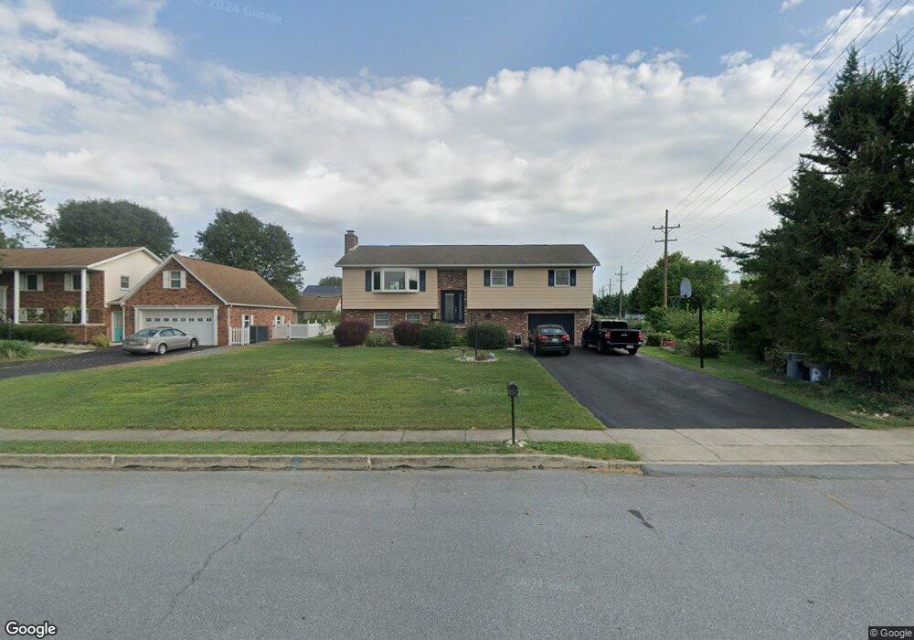 421 Catherine St, Greencastle, PA 17225 - photo 1