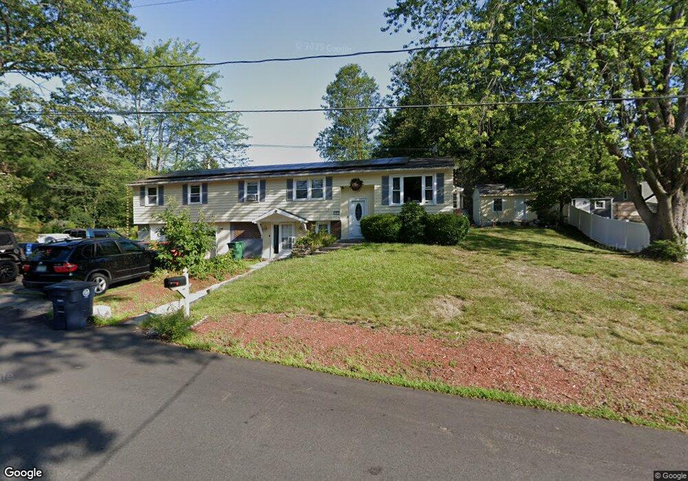 17 Dover St, Nashua, NH 03063 - photo 1