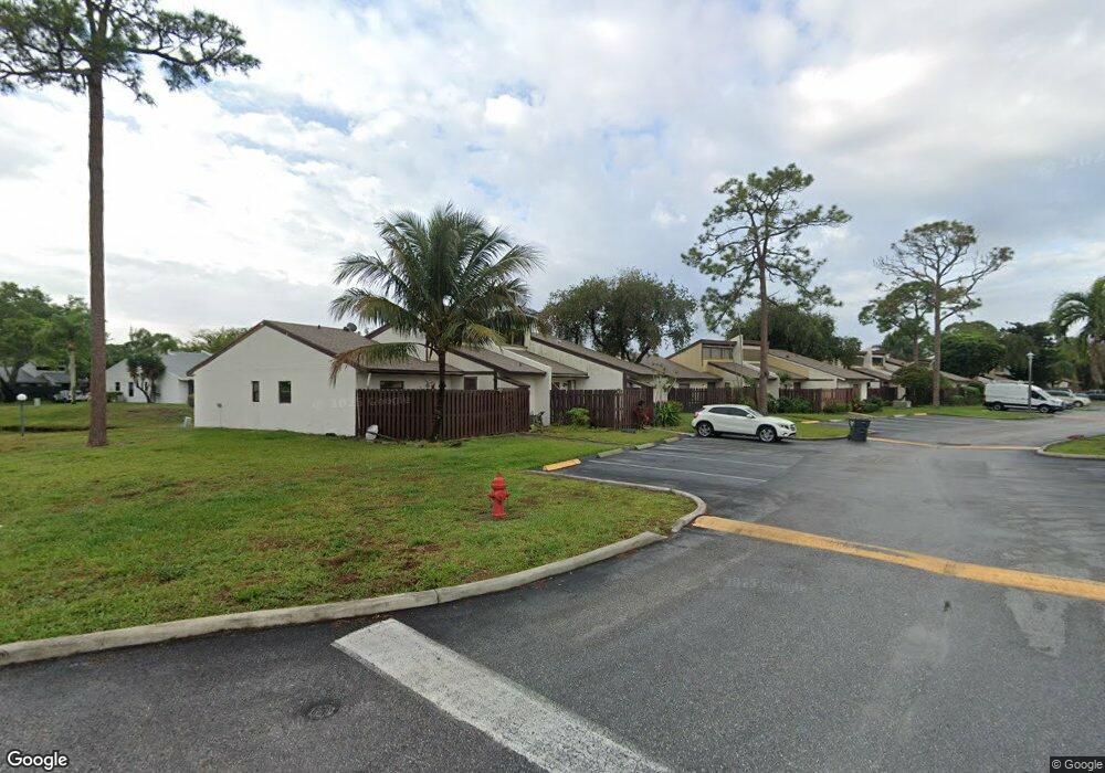 1913 Abbey Rd unit 30A, West Palm Beach, FL 33415 - photo 1