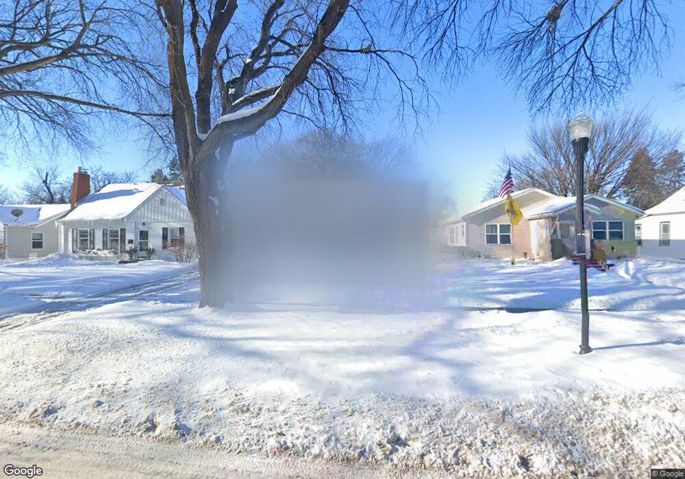 1421 10th St S, Fargo, ND 58103 - photo 1