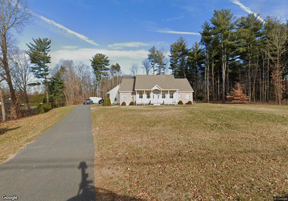 5 Plantation Rd, Broad Brook, CT 06016 - photo 1