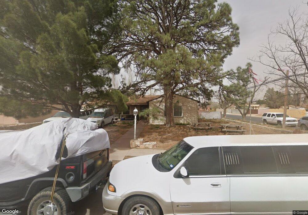 412 E Corbett St, Hobbs, NM 88240 - photo 1