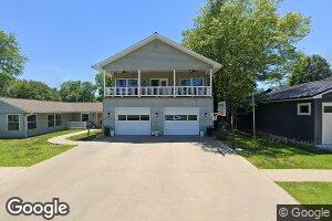 806 W Summer St, Fairfield, IL 62837