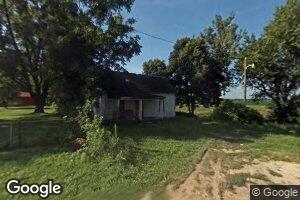 307 W 5th St, Henrietta, MO 64036