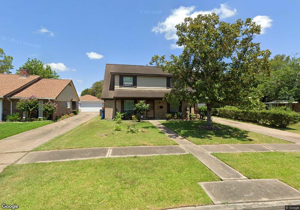 10015 Kirkglen Dr, Houston, TX 77089 - photo 1