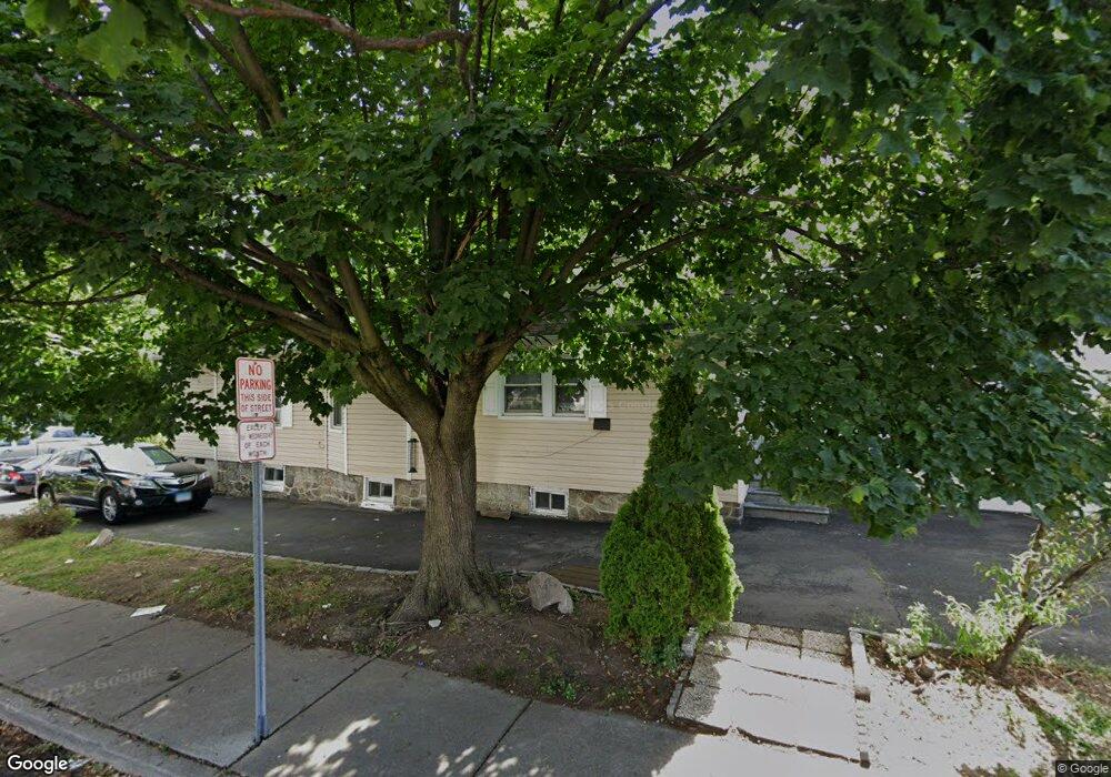 19 Woodrow St unit 3, Stamford, CT 06902 - photo 1