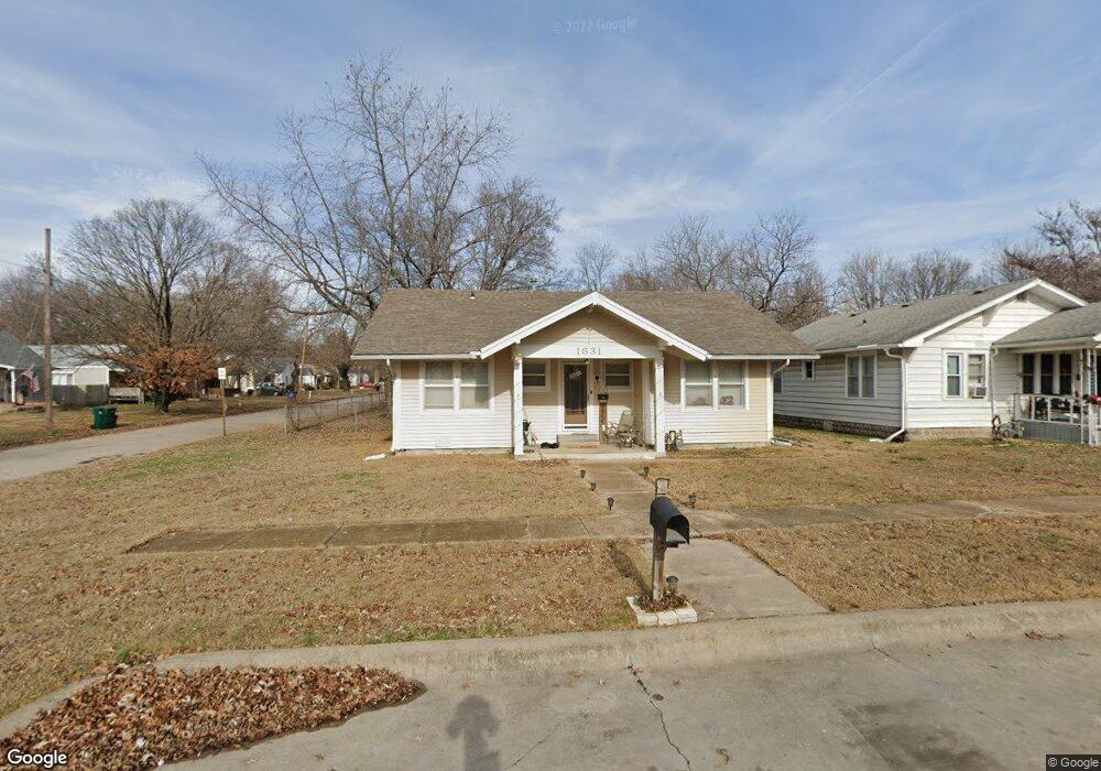 1631 Partridge Ave, Parsons, KS 67357 - photo 1