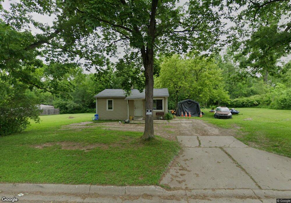 1288 W Princeton Ave, Flint, MI 48505 - photo 1