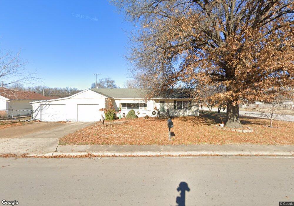 3101 Appleton Ave, Parsons, KS 67357 - photo 1
