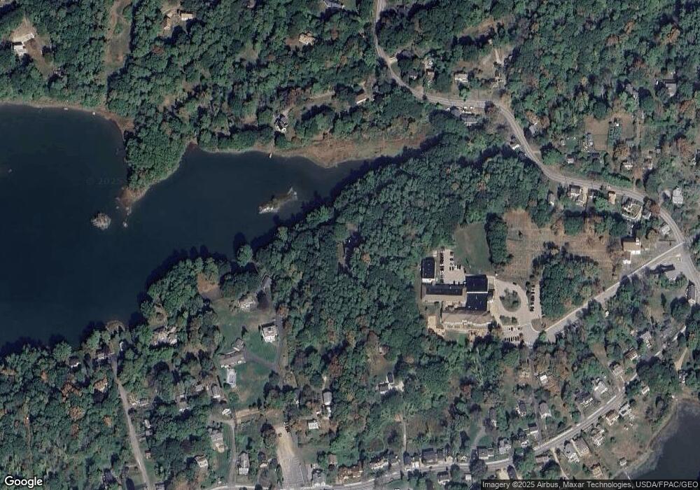 97 Pepperrell Rd, Kittery Point, ME 03905 - photo 1