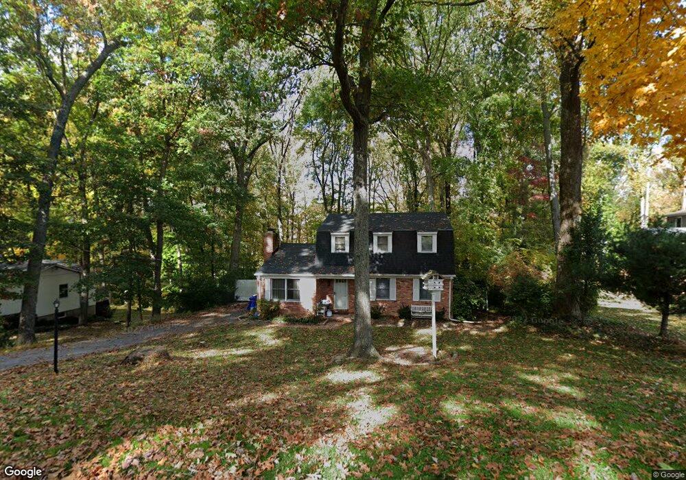 1306 Hillcrest Dr, Sykesville, MD 21784 - photo 1