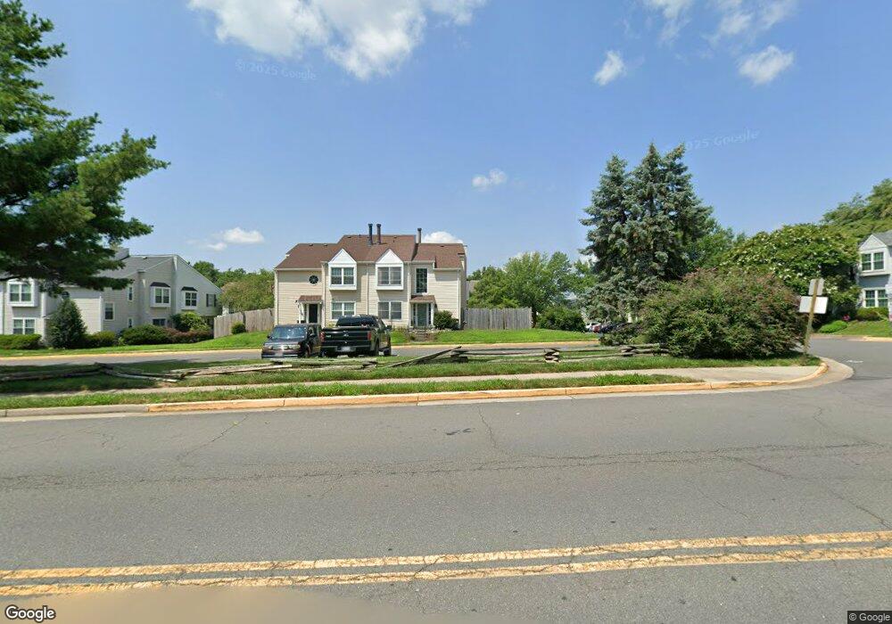 14001C Grumble Jones Ct, Centreville, VA 20121 - photo 1