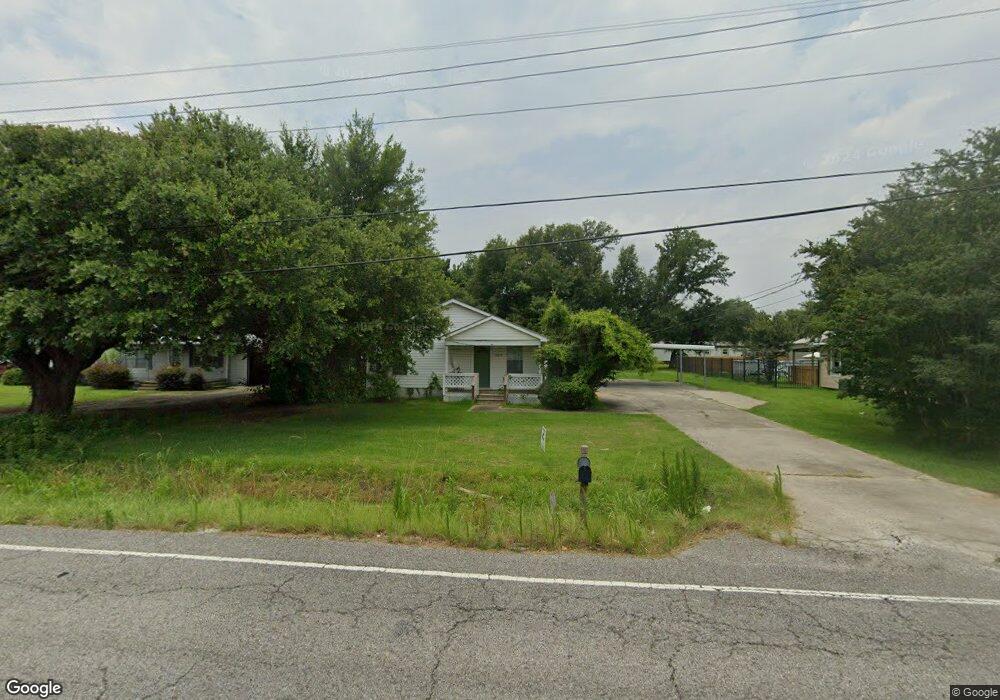 4818 Ihles Rd, Lake Charles, LA 70605 - photo 1