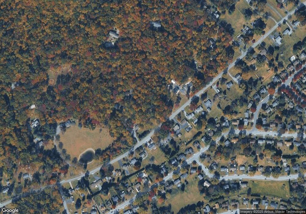 4860 Oley Turnpike Rd, Reading, PA 19606 - photo 1