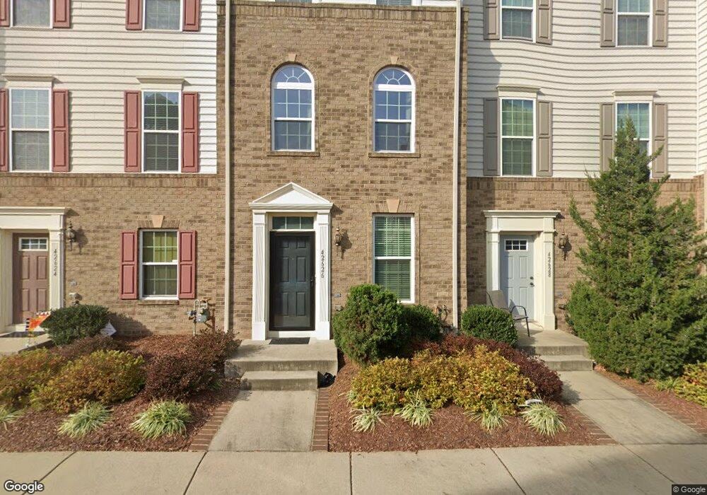 42626 Freistadt Square, Sterling, VA 20166 - photo 1