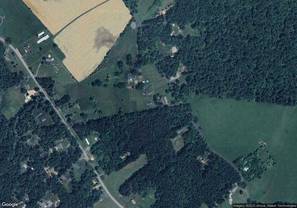 28 Rhodes Rich Cir, Stuarts Draft, VA 24477 - photo 1