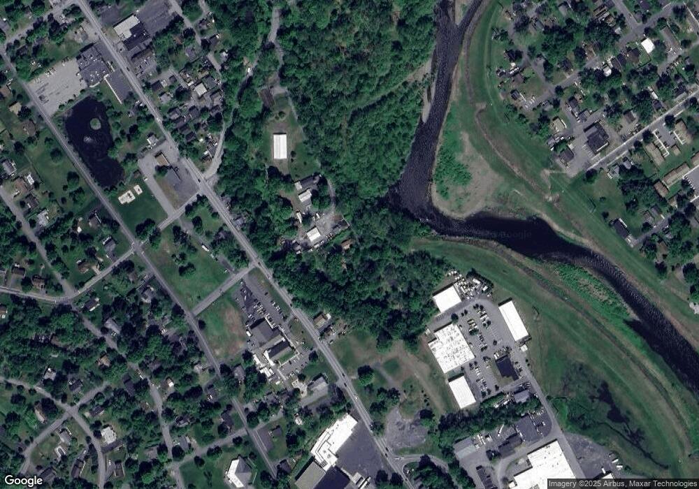 453 Avenue C, Stroudsburg, PA 18360 - photo 1