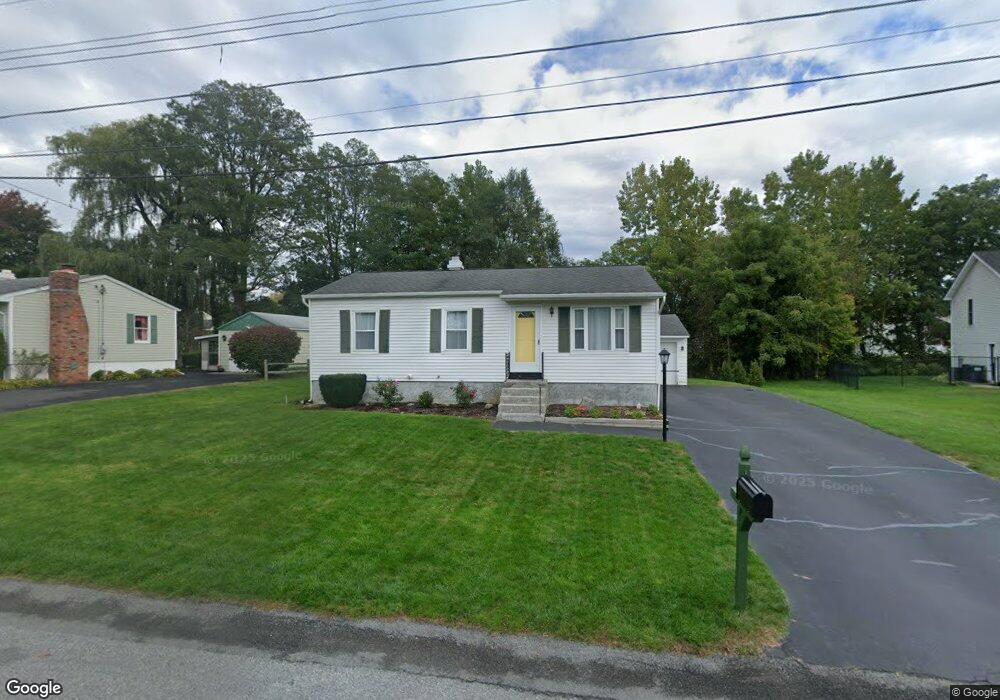 42 Winslow Dr, Schenectady, NY 12309 - photo 1
