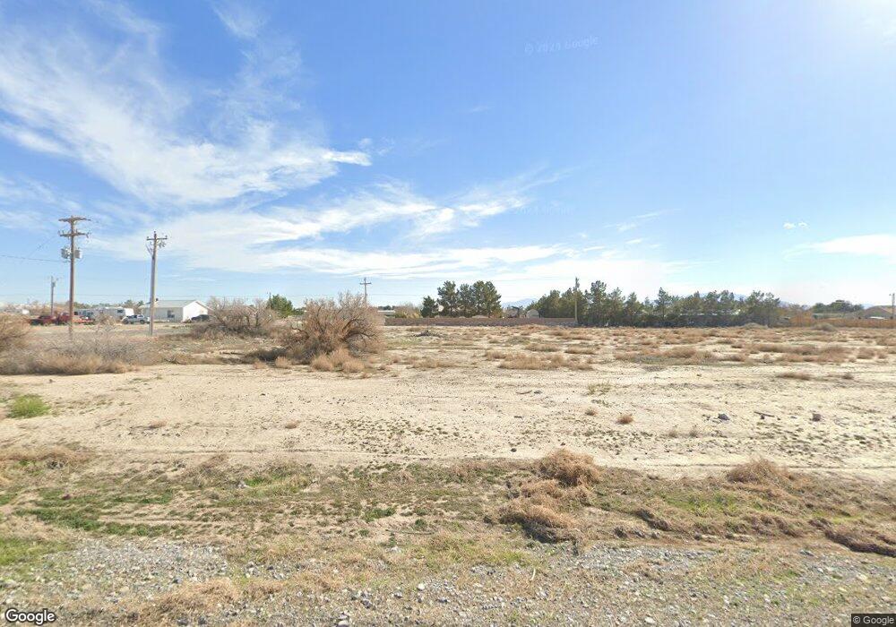 521 W Simkins Rd, Pahrump, NV 89060 - photo 1