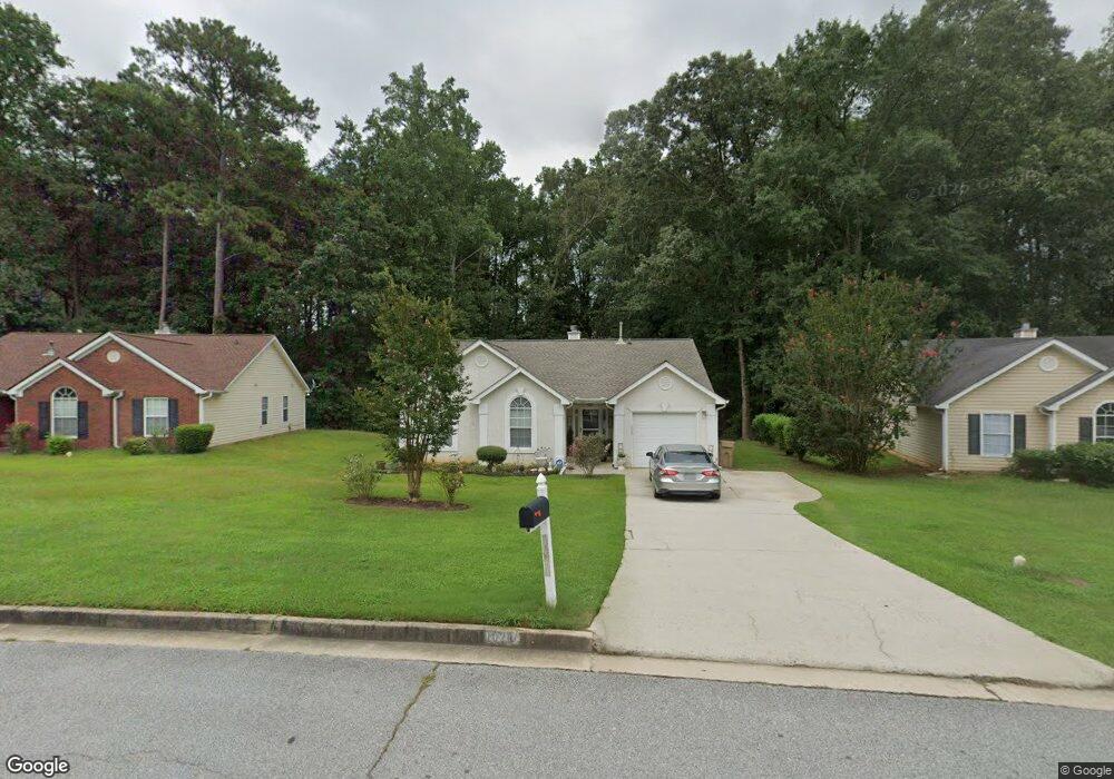 10206 Commons Crossing unit 1, Jonesboro, GA 30238 - photo 1