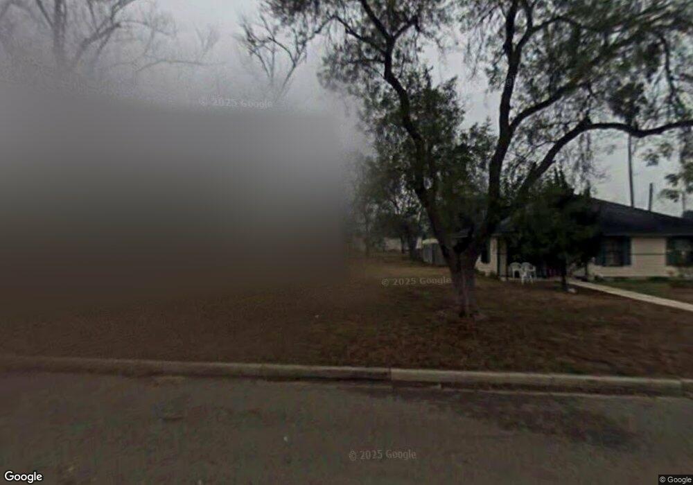 207 N 12th St, Donna, TX 78537 - photo 1