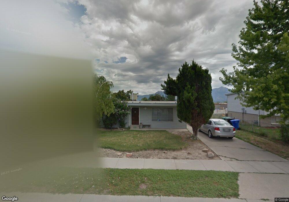 8641 S 3640 W unit Upstairs, West Jordan, UT 84088 - photo 1