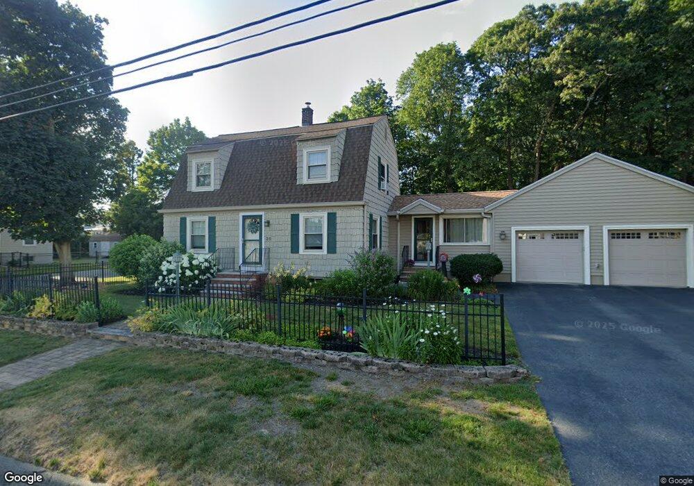 26 Pearson St, Saugus, MA 01906 - photo 1