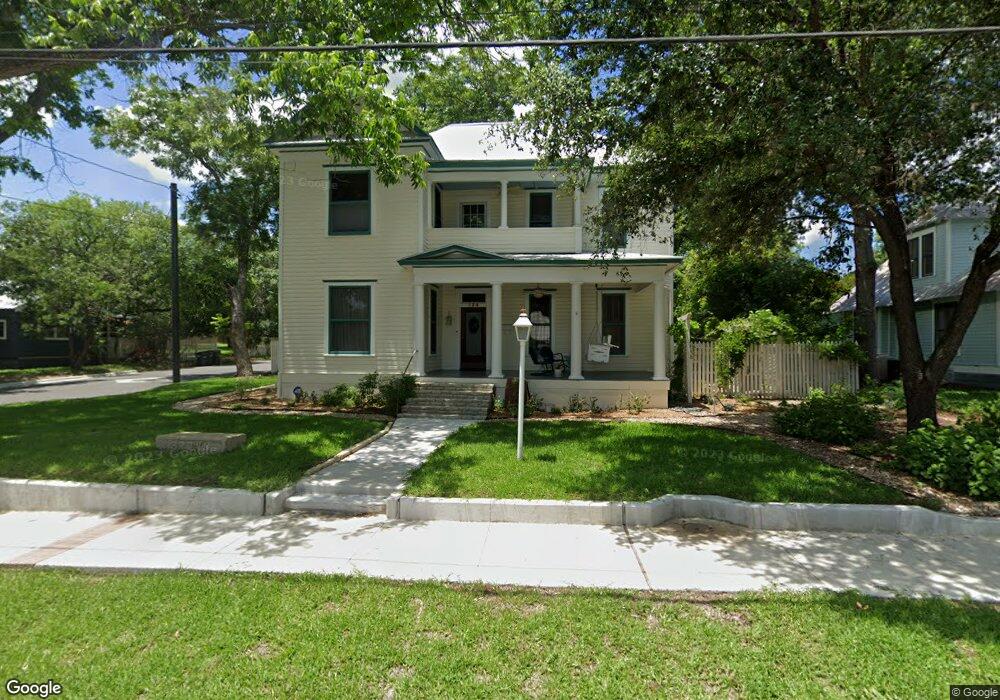 834 W Hopkins St, San Marcos, TX 78666 - photo 1