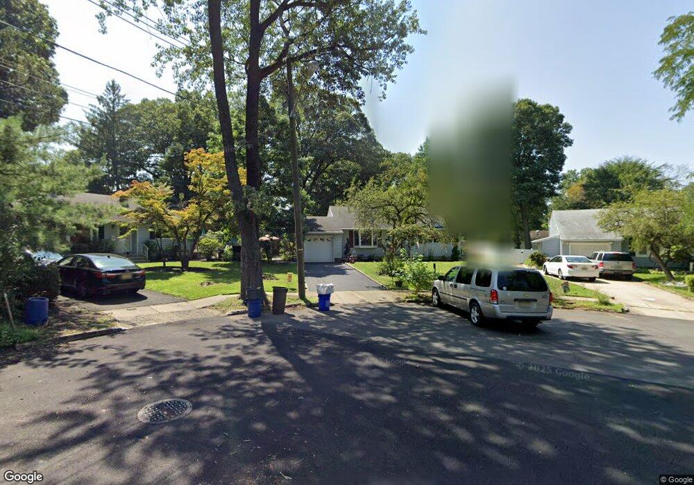 233 Henry Ct, North Plainfield, NJ 07060 - photo 1