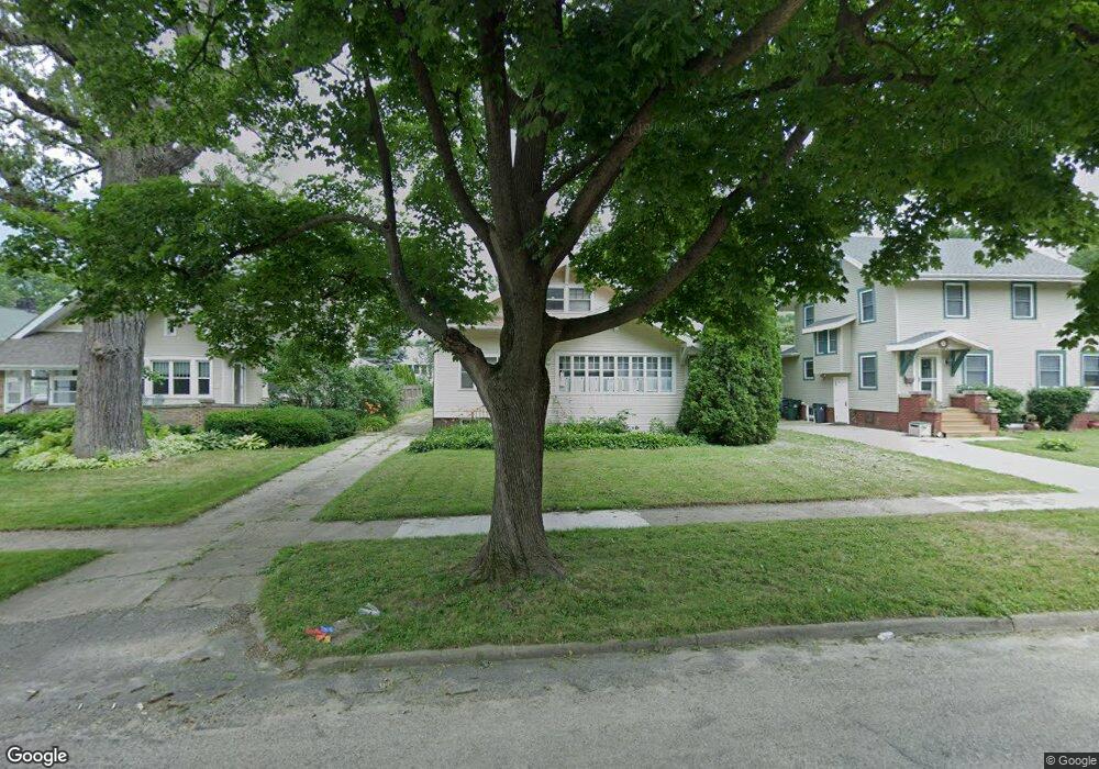 388 21st St SE, Cedar Rapids, IA 52403 - photo 1